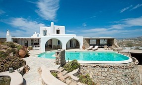 Large Villas in Greece