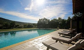 6 Bedroom Holiday Villa in Languedoc