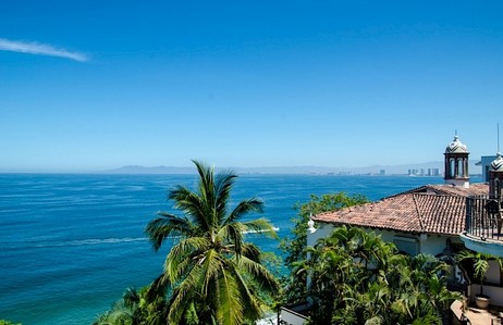 Large Vacation Villas in Puerto Vallarta