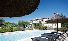 8 Bedroom Holiday Villa in Saint Remy de Provence