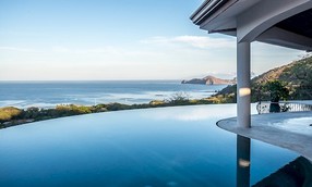 5 Bedroom Vacation Villa in Playa Hermosa, Costa Rica