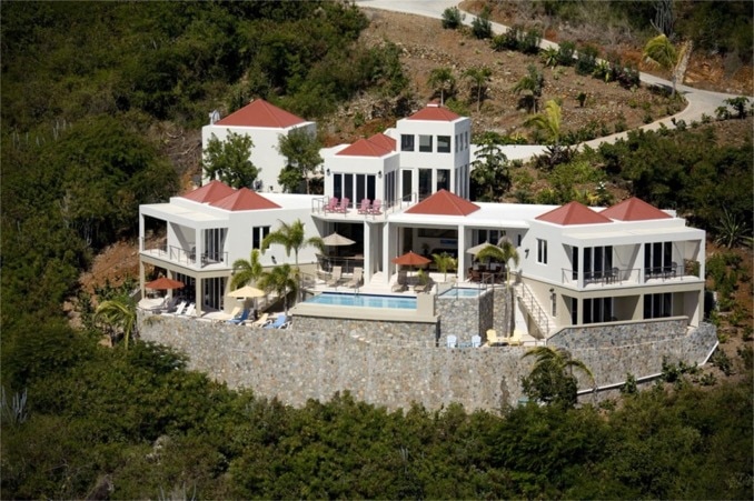 5 Bedroom Vacation Villa in Hart Bay